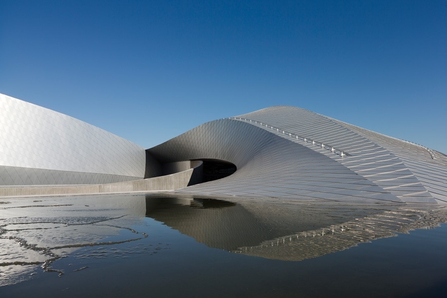 3XN's Blue Planet Aquarium resembles a giant whirpool   Inexhibit