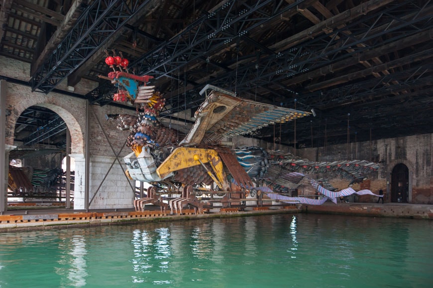 Phoenix-Xu-Bing-Biennale-2015-Inexhibit-05