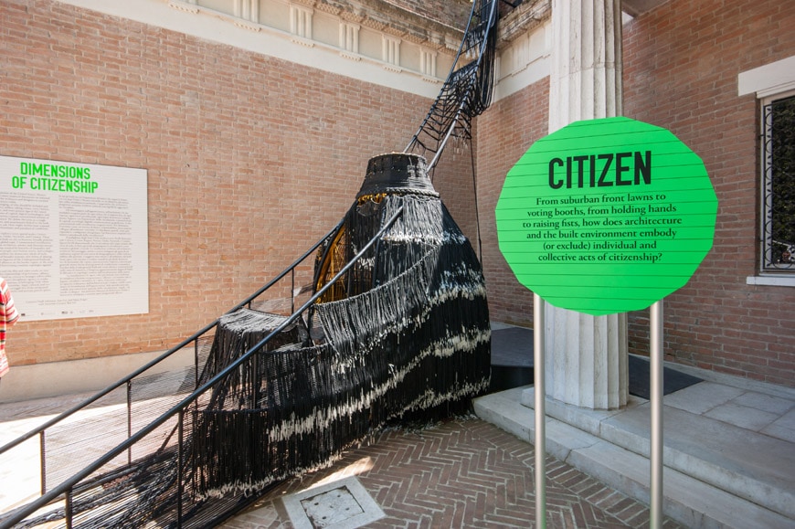 United-States-Pavilion-2018-Venice-Architecture-Biennale-Williams-Hernandez-Crowe-installation