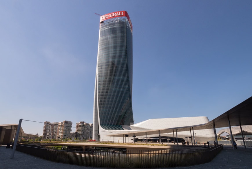 Zaha Hadid Citylife high rise tower Milan 04