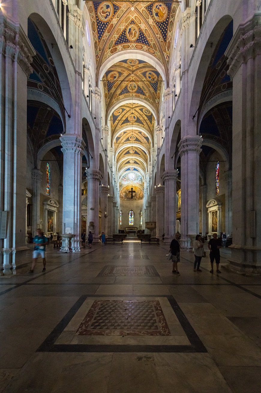 Lucca Cathedral, interior, photo inexhibit