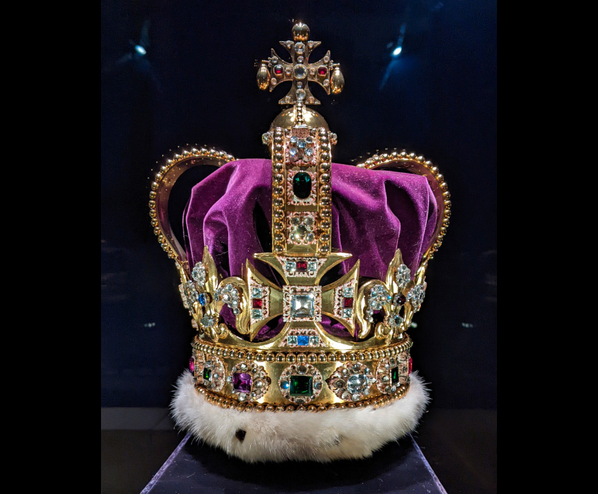 St. Edward's Crown, Crown Jewels, Tower of London