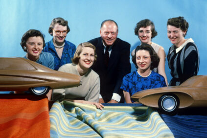 12-cover-Vitra-Design-Museum-Women-In-Design-Damsels-of-Design