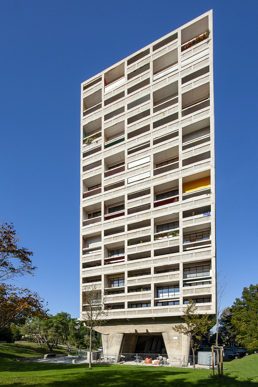 Le Corbusier, Unité Habitation, Cité Radieuse, Marseille, south facade